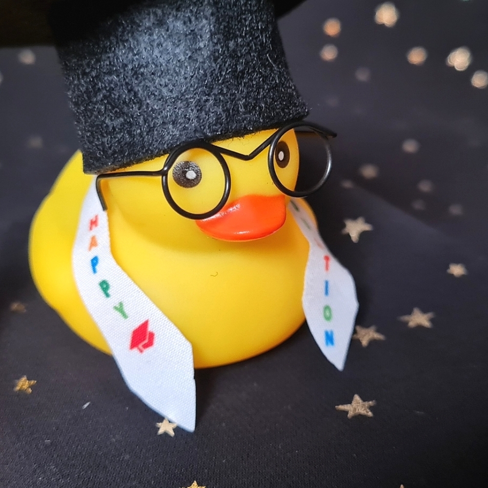 Graduate Duck Glasses Yellow Tassel